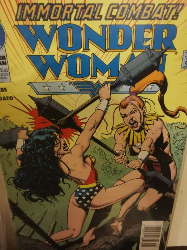 Wonder Woman Comic Book Collection from the 90`s