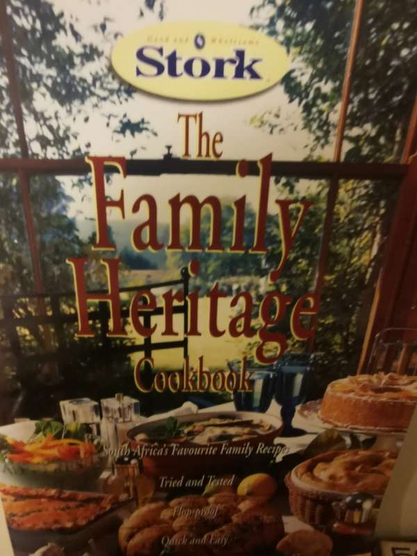 Huge Collection of Vintage Recipe Books x12