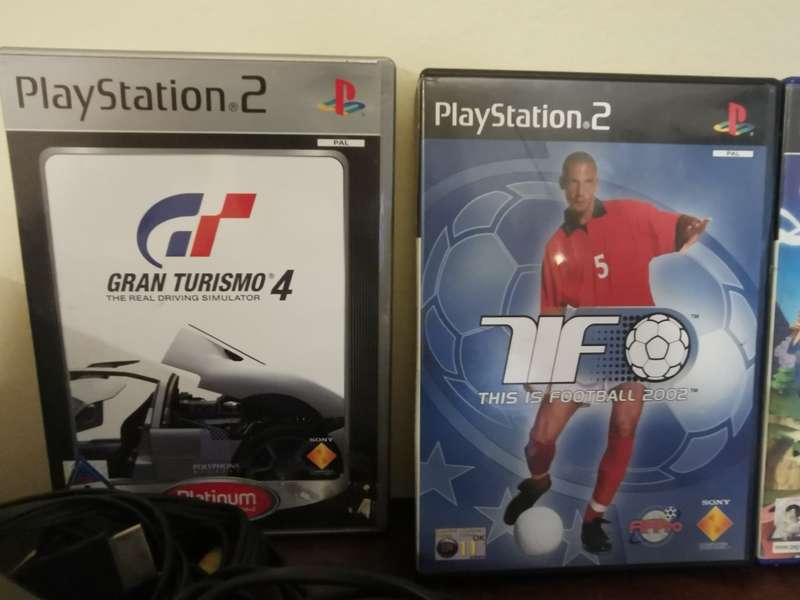 PlayStation 2 Fat combo with 15 games