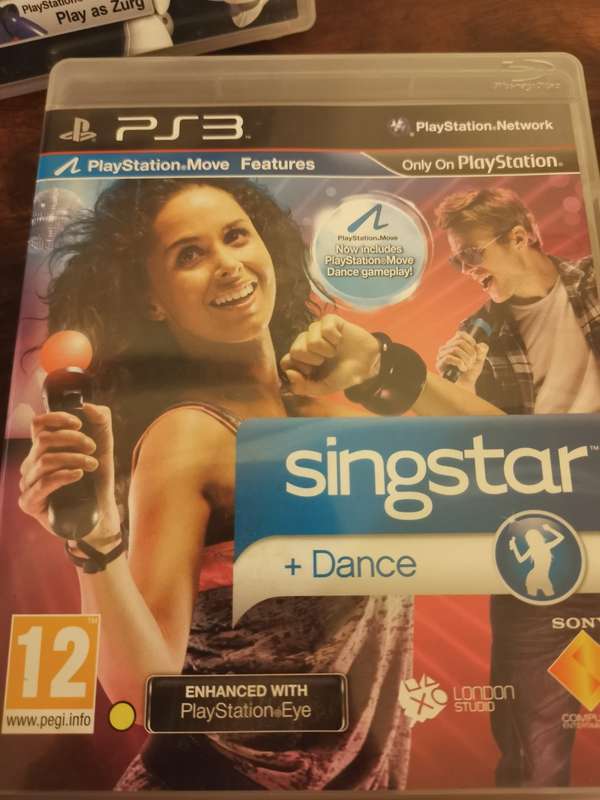 PlayStation Move Combo with Games for PlayStation 3
