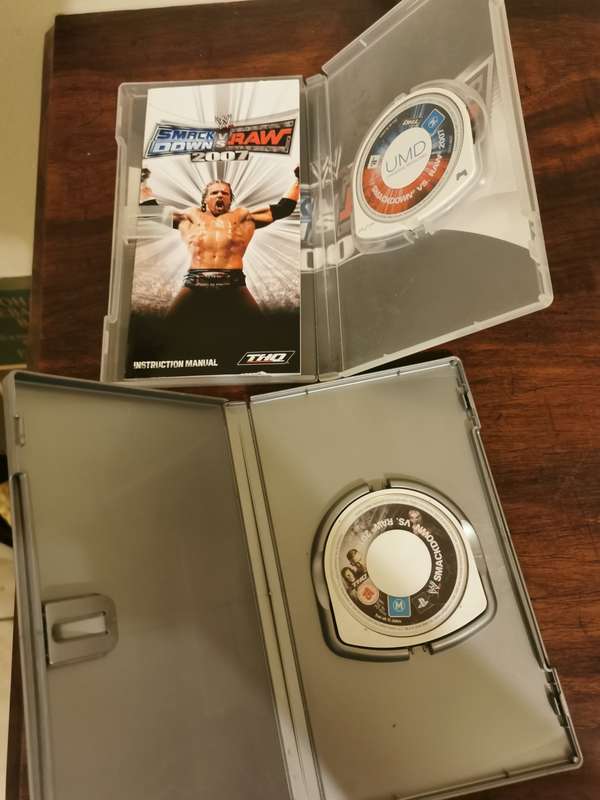 Smack Down vs RAW Combo on PSP - Excellent Find