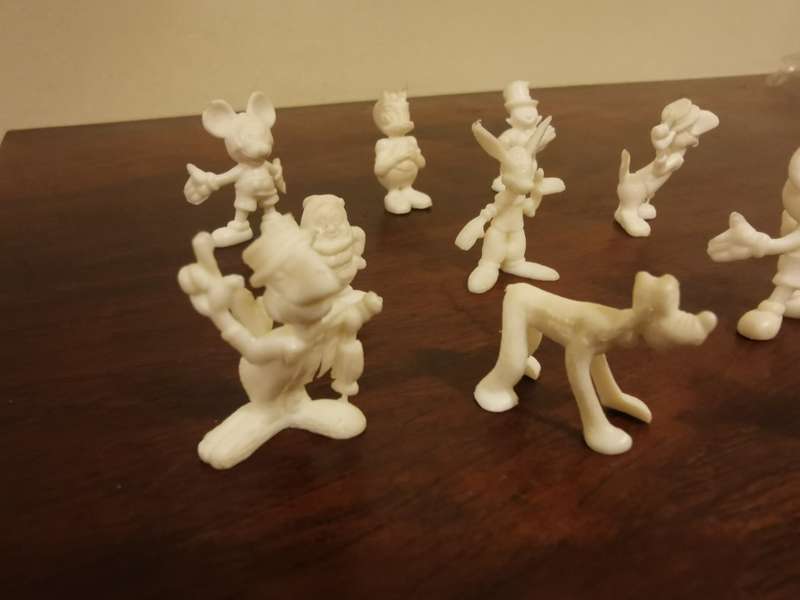 Louis Marx Disney Figurines x11