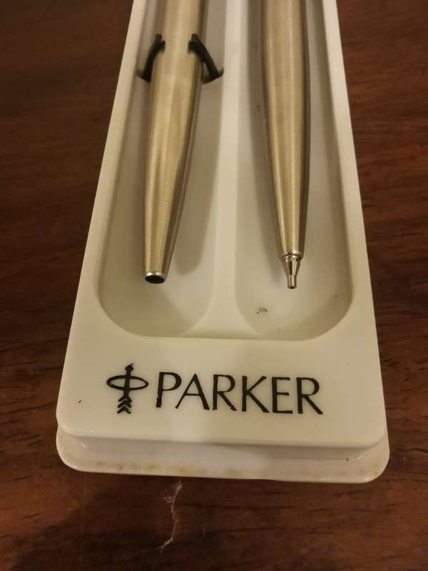 Parker Pen and Pencil Set - Stunning!!!