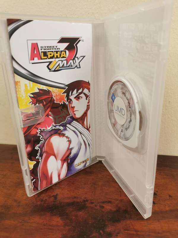 Street Fighter 3 - Alpha Max on PSP with Booklet