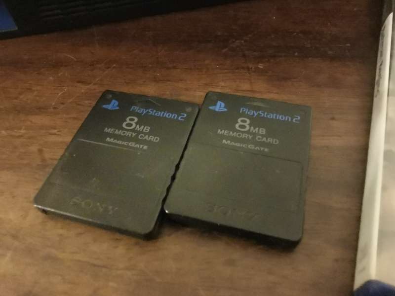PlayStation 2 Fat Console with 2 Memory Cards and x9 Games