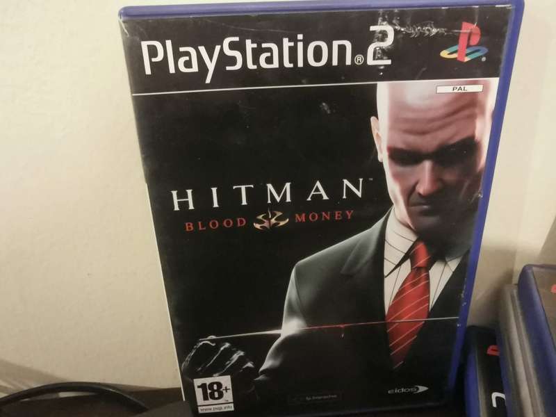 PlayStation 2 Fat Console with 2 Memory Cards and x9 Games