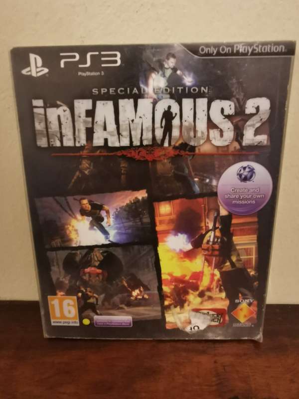 Special Edition of Infamous 2 on PlayStation 3 Complete with Booklet