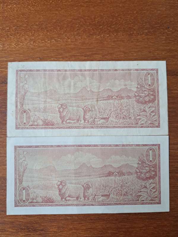 TW de Jongh Een/one Rand (1 bid for both)