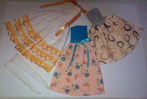 BARBIE CLOTHING PACK