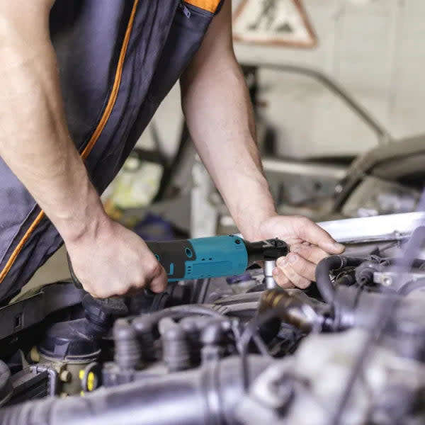 Portable 3/8` Cordless Electric Ratchet Wrench Set Right Angle Wrench With 2 Pieces 1200mah Battery