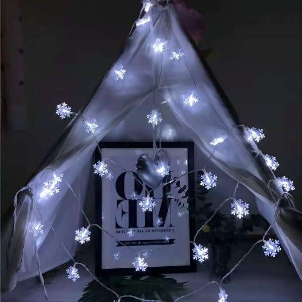 Good-Looking Snowflake Fairy Light String With Tail Plug Extension Cord White 5M