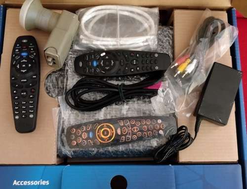 DSTV Explora 1 (Original 2TB HDD) with many accessories