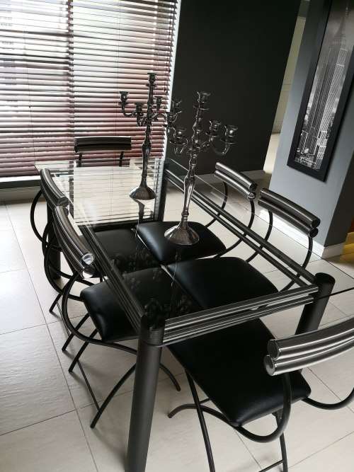 6-Seater Dining Room Suite (Table + 6 Chairs)