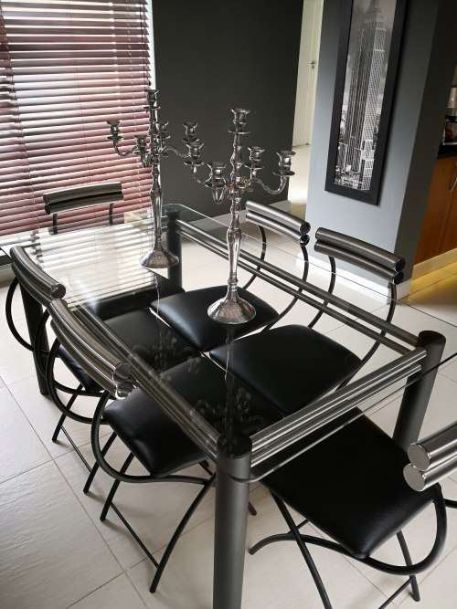 6-Seater Dining Room Suite (Table + 6 Chairs)