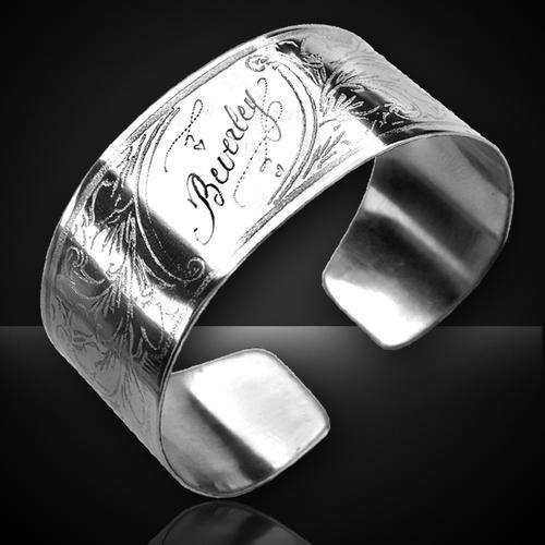 Ladies Open ended Victorian bracelet