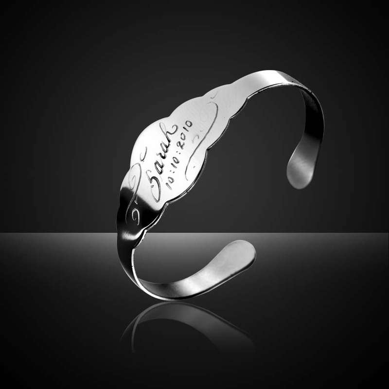 Open ended baby bracelet **FREE ENGRAVING**