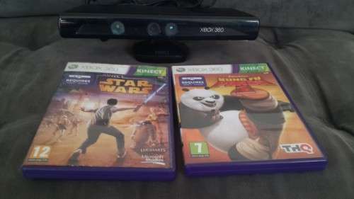 Xbox 360 Kinect Sensor + 2 Games