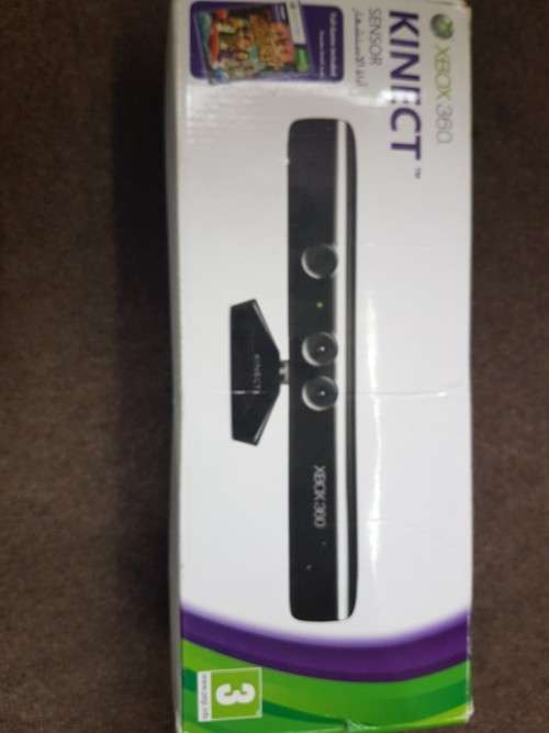 Xbox 360 Kinect Sensor + 2 Games