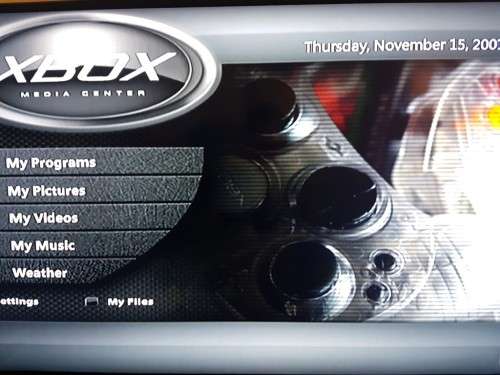 Original Xbox (Classic Console) + 2 x Controllers