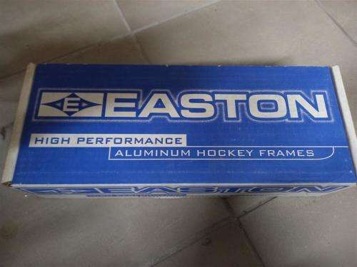 Easton 250 (MED)