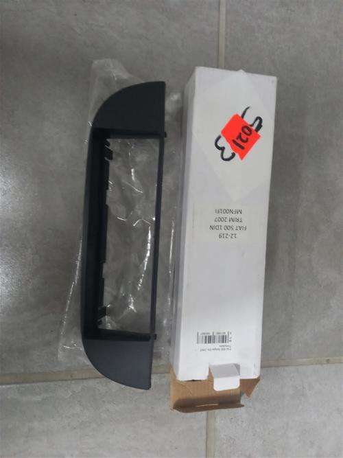 Fiat 500 single din 2007 Trimplate