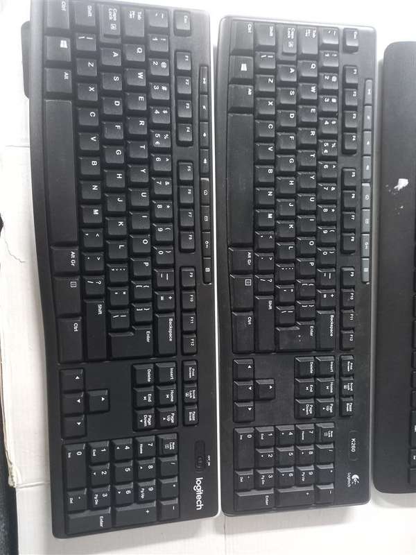 3 x Wireless Keyboards , No receivers (Logitech K260 +K270 + Microsoft )