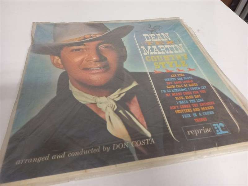 Dean (Tex) martin country style vinyl