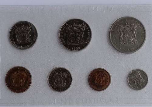 (Auction) 1989 Mint Pack