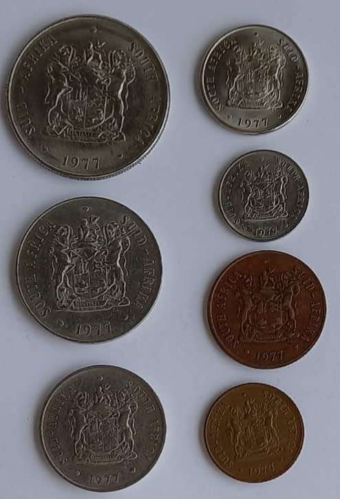 (Auction) 1977 Circulated Coin Set