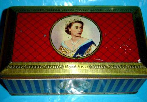 ER II Coronation Tin & Tumbler.(Reduced Price)