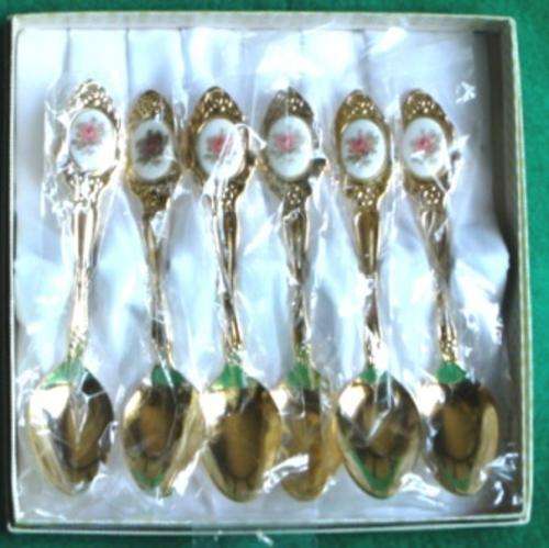 EEtrite Set of Six Teaspoons 24 Carat Gold Plated.