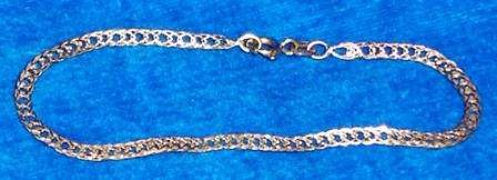 9 ct. Gold Child's Bracelet