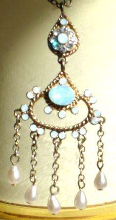 Necklace with Moonstone, 'Pearls'and Zirconias Very beautiful.