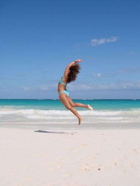 Great Holiday Voucher - PERFECT AFFORDABLE GIFT - Valid for 2 years - BID FROM R1! NO RESERVE!
