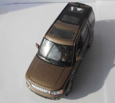 Land Rover Discovery - 1:24 Welly