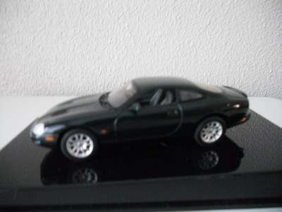 Jaguar XKR Coupe - Auto Art - 1:43 Green (NIB)