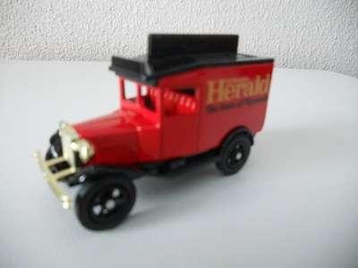 Oxford Collectibles 'Evening Herald The Voice of Plymouth" - No. 0245 of 2000 1:43