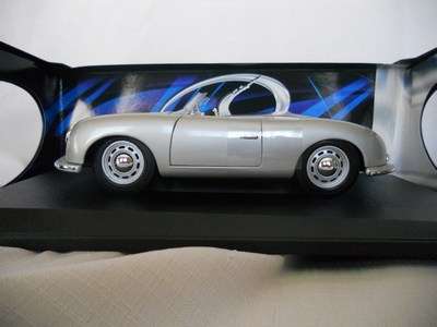 1948 Porsche No. 1 Typ 356 Roadster - 1:18 Maisto Special Edition - Silver