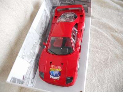Ferrari F40 - 1:18 Hot Wheels 60th Birthday Edition