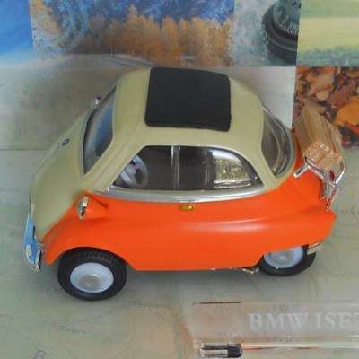 BMW ISETTA 250 - 1:43 CARARAMA
