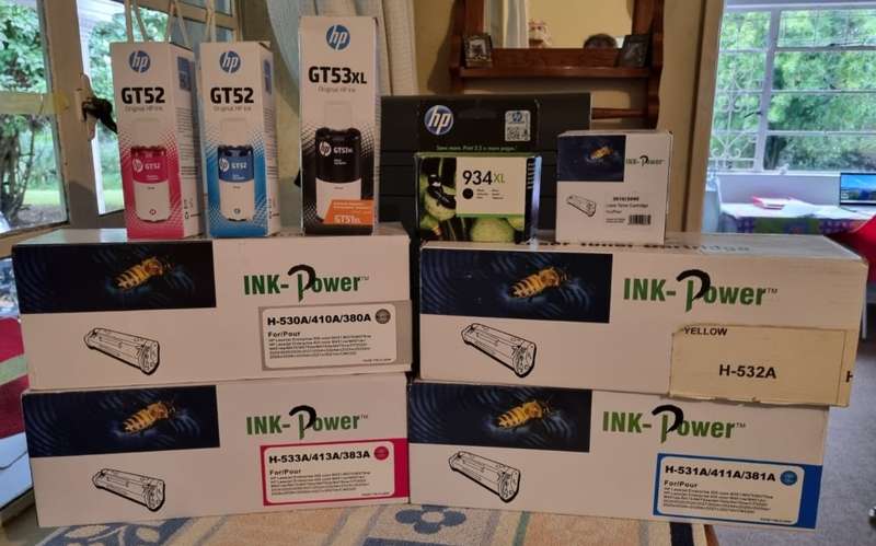 MASSIVE INK AND TONER STORE STOCK FOR SALE, VALUE APPROX R35000