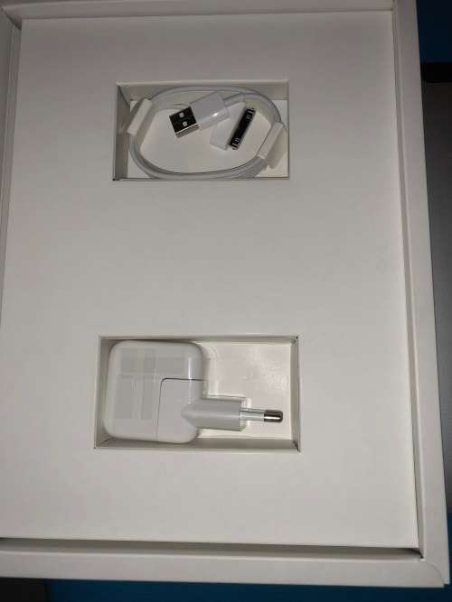 APPLE IPAD 1 - 64GB WIFI + 3G - DEMO - LIKE NEW + WARRANTY !!!