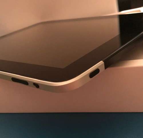 APPLE IPAD 1 - 64GB WIFI + 3G - DEMO - LIKE NEW + WARRANTY !!!
