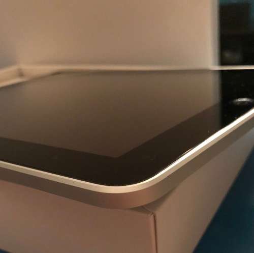 APPLE IPAD 1 - 64GB WIFI + 3G - DEMO - LIKE NEW + WARRANTY !!!