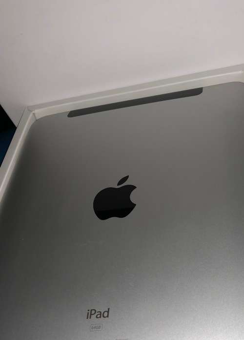 APPLE IPAD 1 - 64GB WIFI + 3G - DEMO - LIKE NEW + WARRANTY !!!