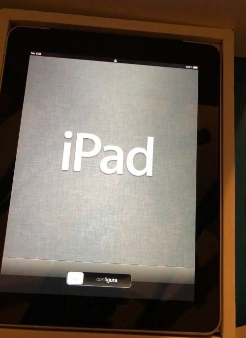 APPLE IPAD 1 - 64GB WIFI + 3G - DEMO - LIKE NEW + WARRANTY !!!