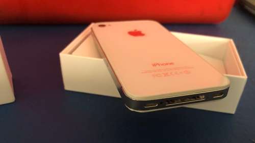 APPLE iPHONE 4S 16GB - WHITE - IN BOX - GOOD CONDITION