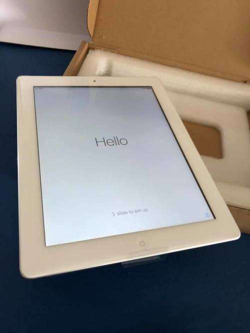 APPLE IPAD 3  - A1430 - 32GB WIFI + 3G -  BRAND NEW !!!