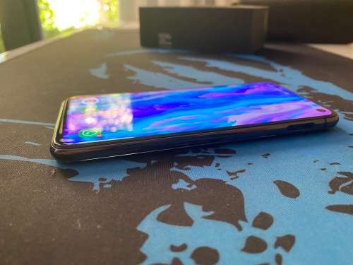 Samsung Galaxy S10e 128gb Black with UAG Case *NO RESERVE*