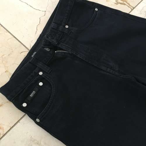HUGO BOSS Men's Alabama Jeans Waist 30 .. 100% GENUINE/AUTHENTIC New without tags